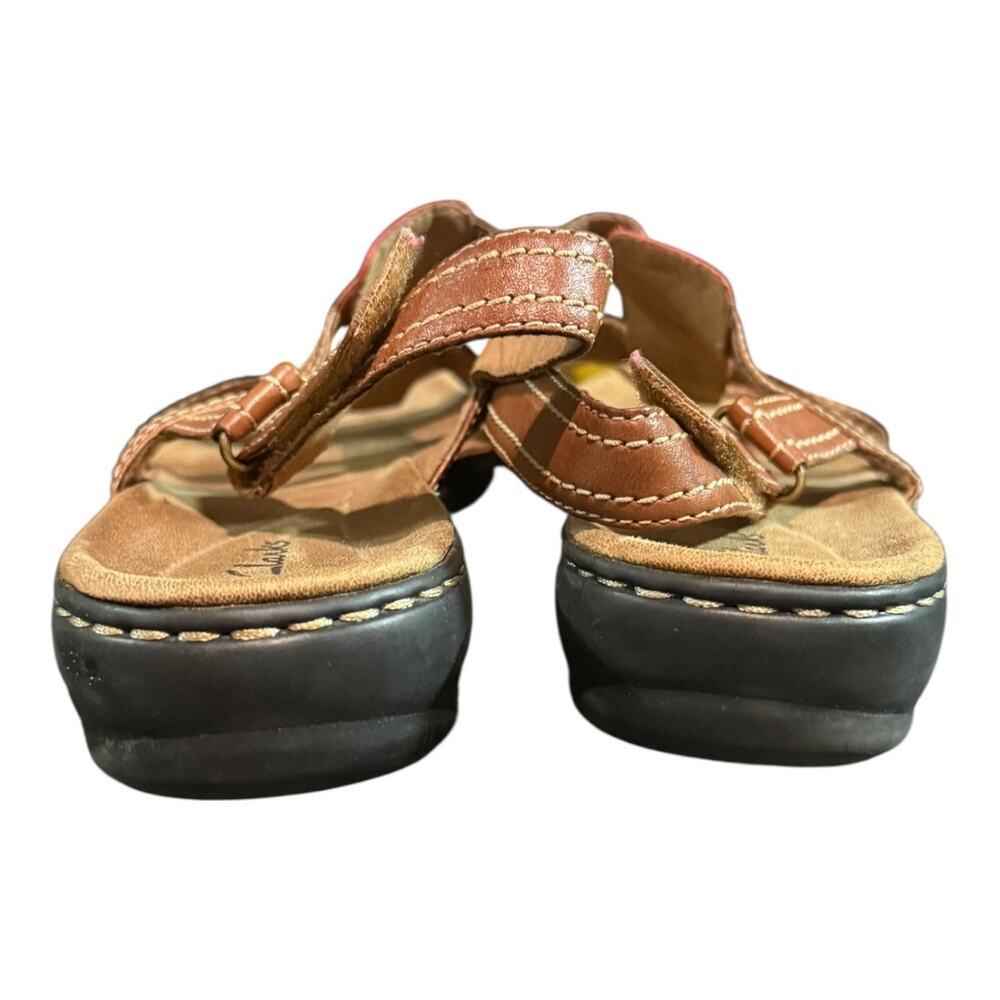 CLARKS Collections Women's Size 11 W Leisa Daisy Flat Sandals Tan Brown - Picture 6 of 9